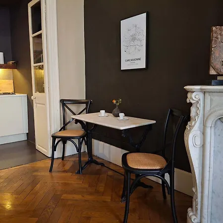 The Grand 42 - Stylish *